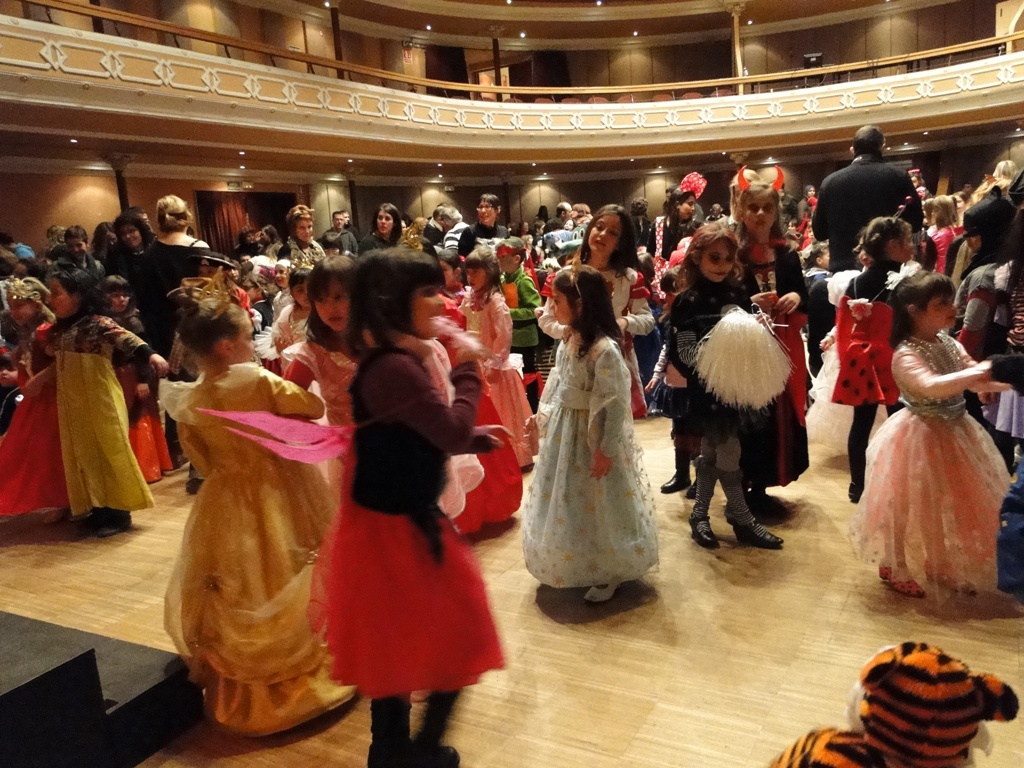 Ball de disfresses infantil - Foto 89104376