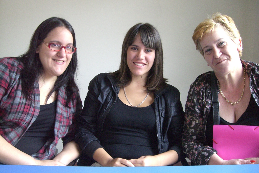 Els joves i les seves fam�lies - Foto 51071881