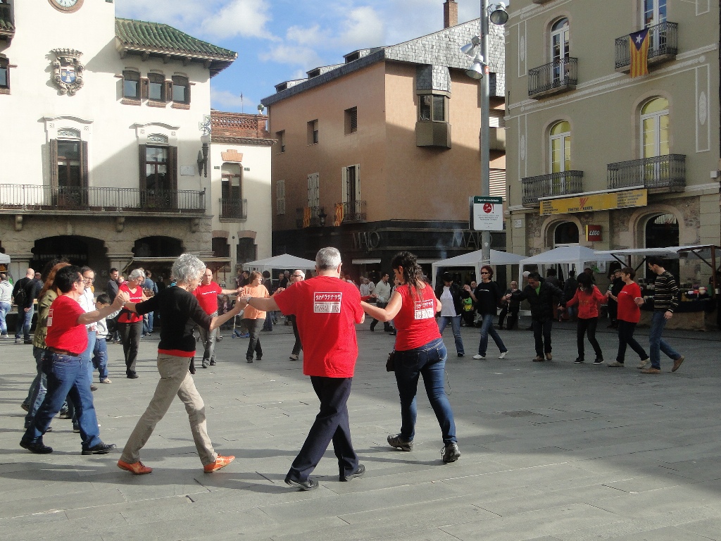 Taller de danses del mn, amb Passaltpas