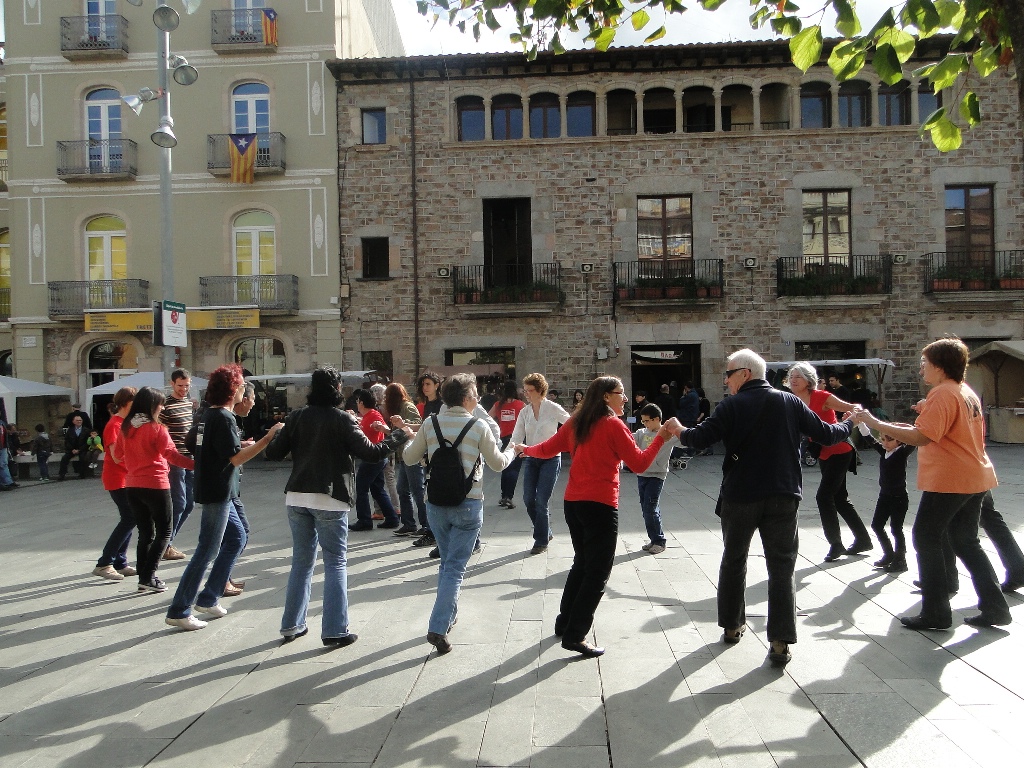 Taller de danses del mn, amb Passaltpas