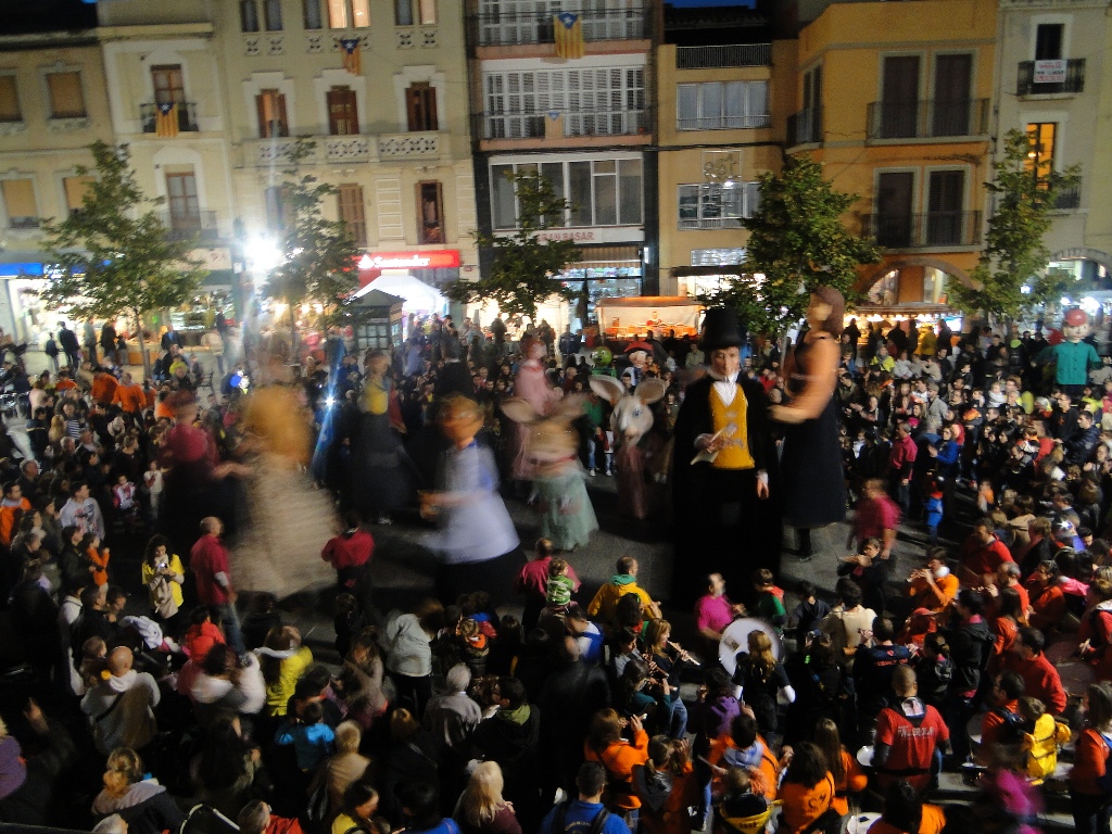 Cercavila de Gegants i Capgrossos