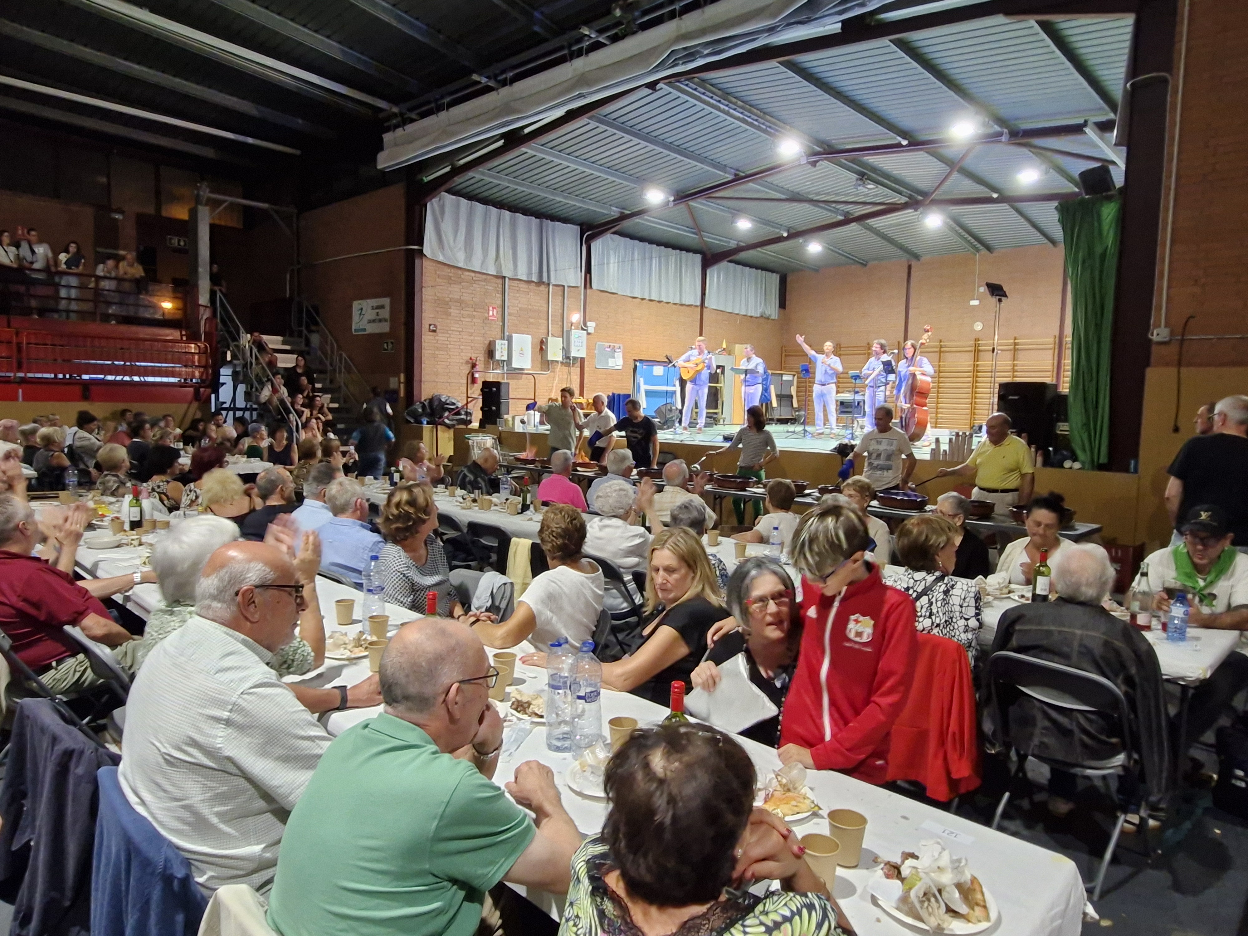 Mat Boig, Pista Americana, 35 Sopar Popular, Havaneres amb Terra Endins i Barraques - Festa Major 2024 - Foto 63013428