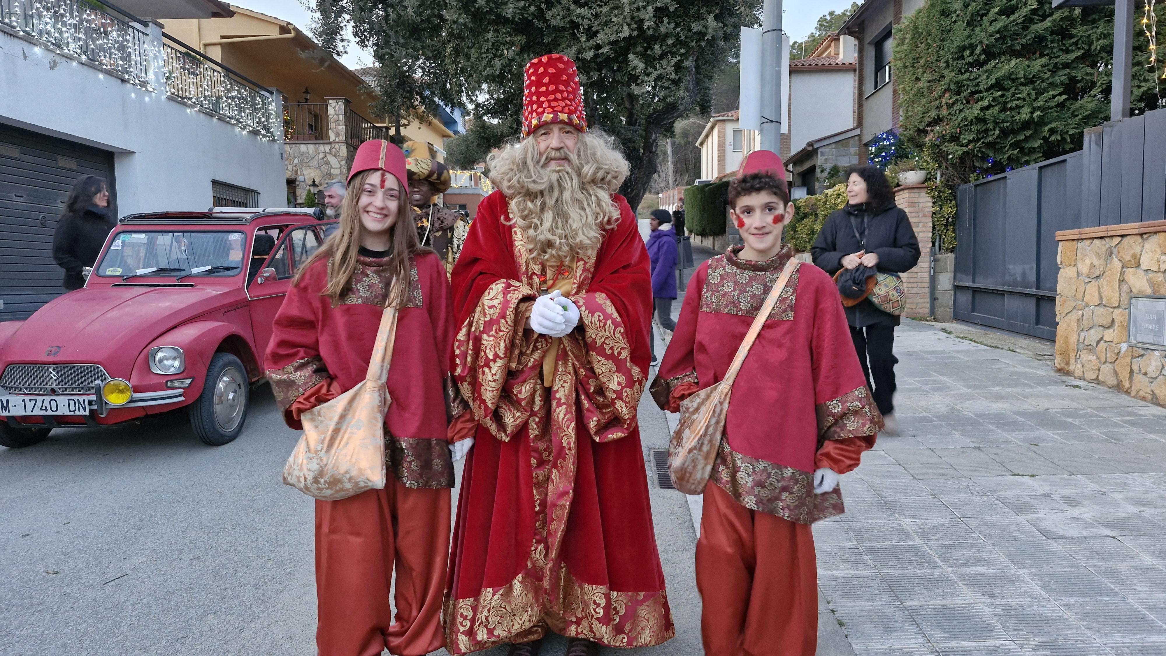 Cavalcada de Ses majestats els Reis Mags d'Orient - Nadal 2024 - Foto 41719972