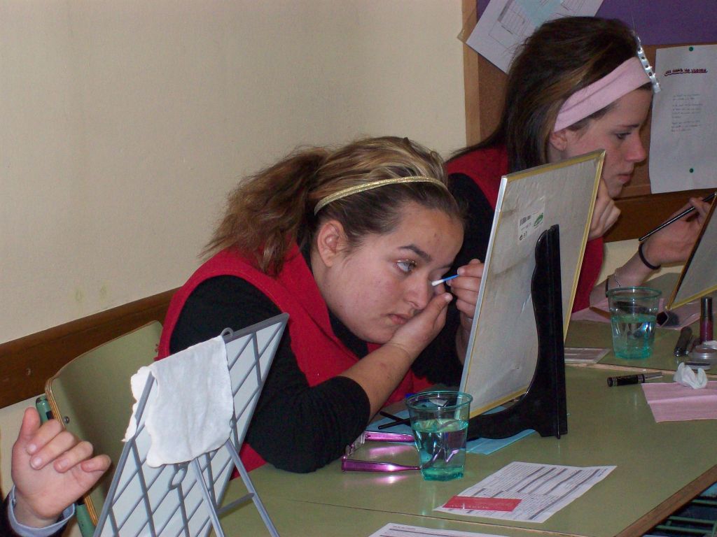 Curs maquillatge - Foto 18166061
