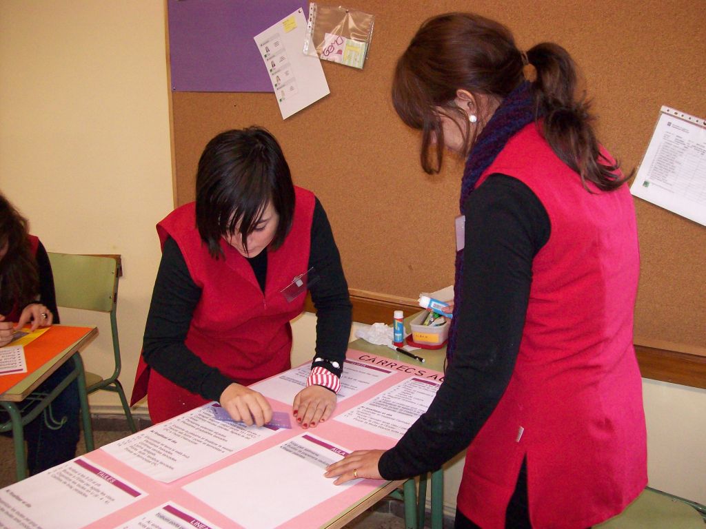 Formaci� professional a l'aula - Foto 72747819