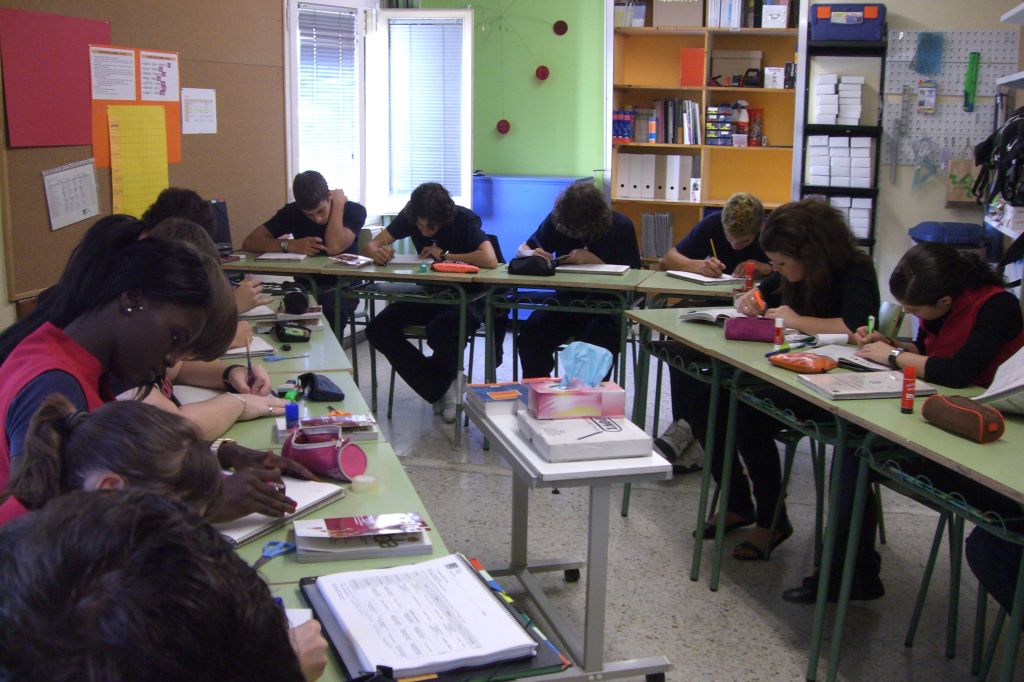Treball a l'aula - Foto 25532292
