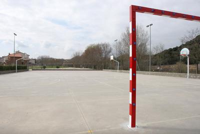 Pista poliesportiva Sant Pon�