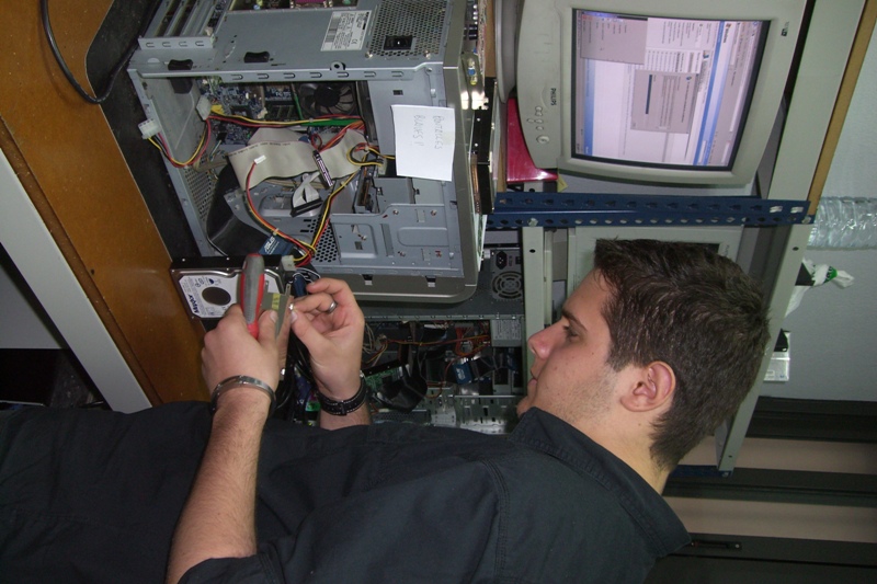 Pr�ctiques a les empreses - Foto 78260372
