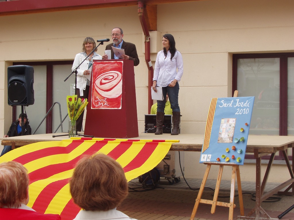 Sant Jordi al Centre de Formaci d'Adults - Foto 64743477