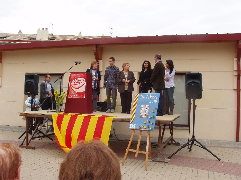 Sant Jordi al Centre de Formaci d'Adults - Foto 92271006