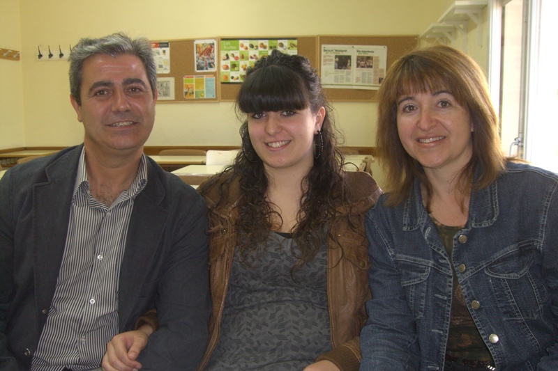 Els joves i les seves fam�lies - Foto 10642381