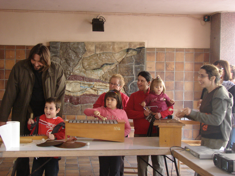 Les escoles de M�sica i Teatre a l'Expressart 2010 - Foto 50190182