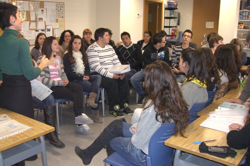 Taller de pares i mares: Com conviure amb un adolescent - Foto 90395985
