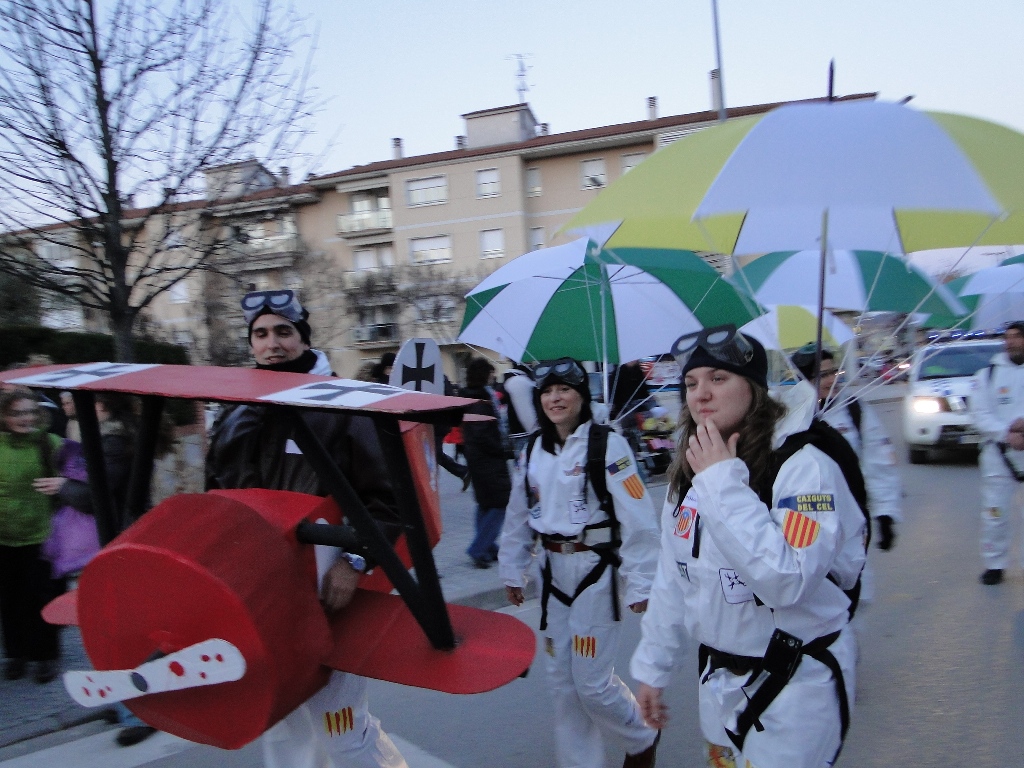 Rua de Carnaval - Foto 77101580