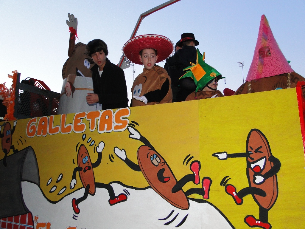 Rua de Carnaval - Foto 63309811