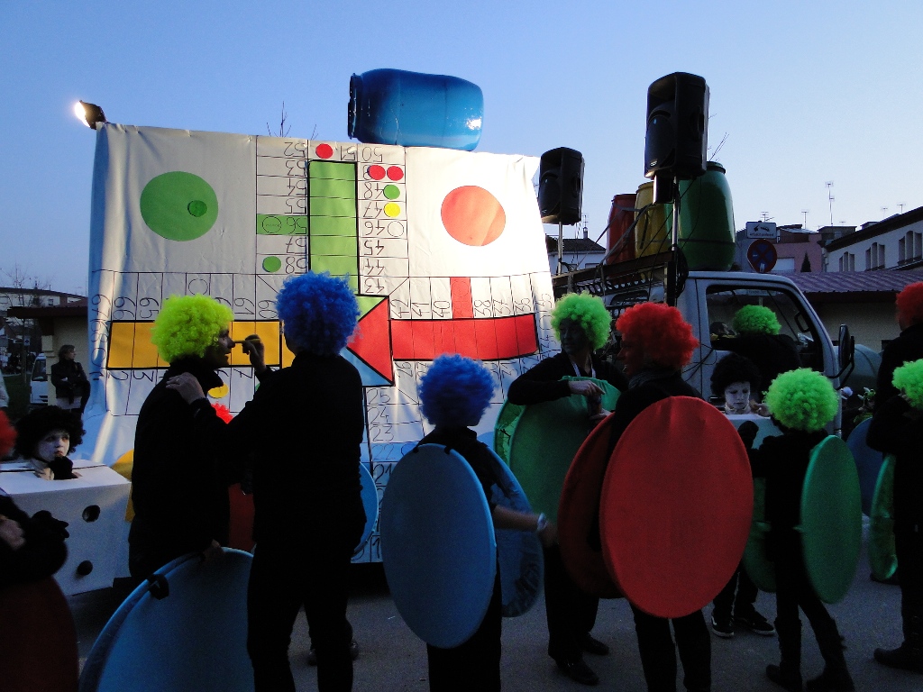 Rua de Carnaval - Foto 41067241