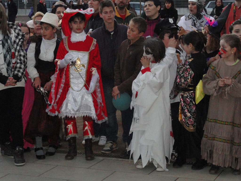 Rua i Ball de disfresses a la Batll�ria - Foto 89647674