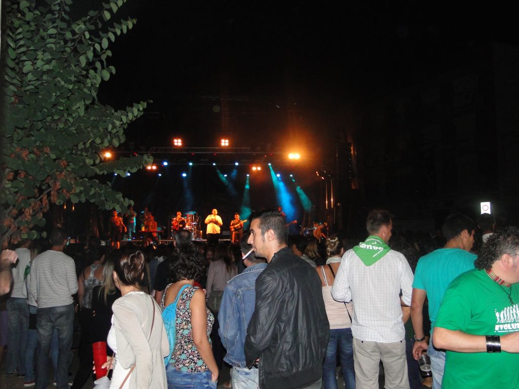 Concert: Se atormenta una vecina - Foto 51187069