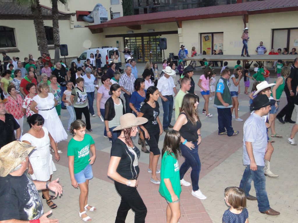 Ball country, amb The Country Revival Farmers - Foto 45249718