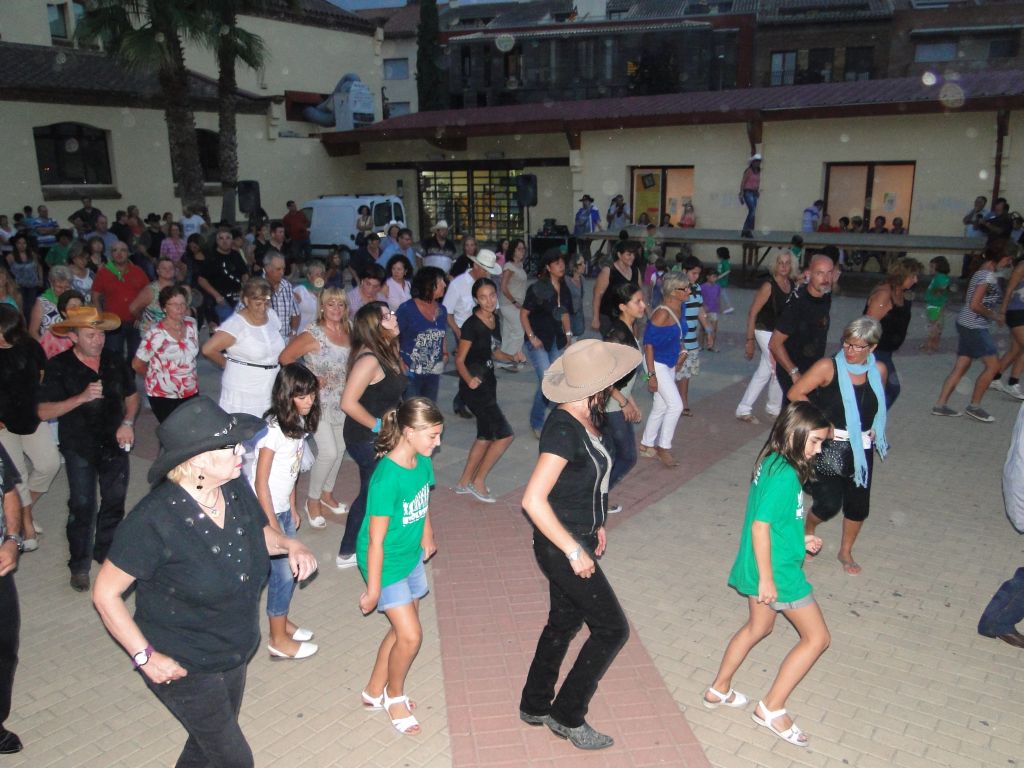 Ball country, amb The Country Revival Farmers - Foto 87099897