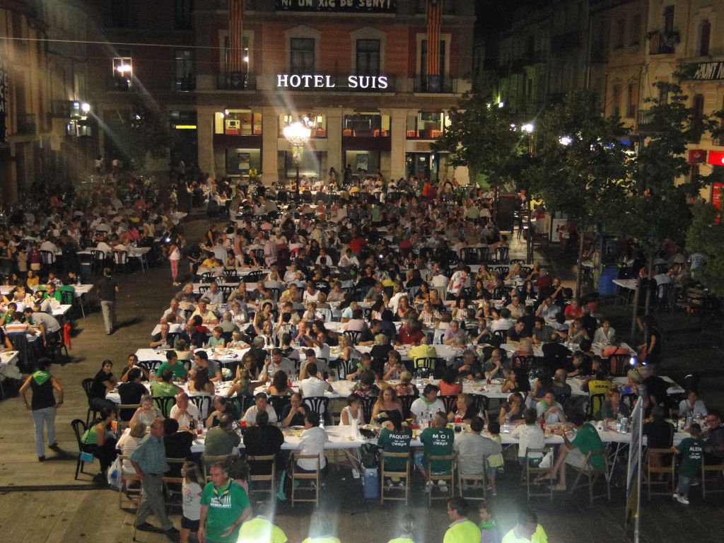 Sopar popular - Foto 44575033