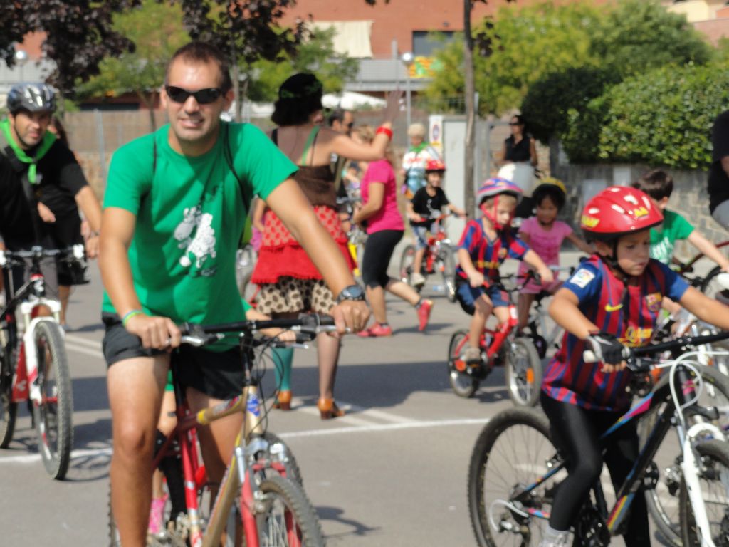 Bicicletes al carrer - Foto 44804407