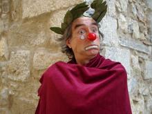 Claret clown