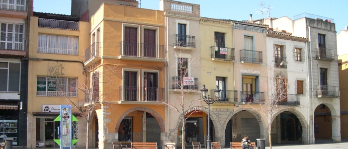 5. Plaça de la Vila