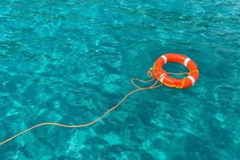 seguretat platja i piscina